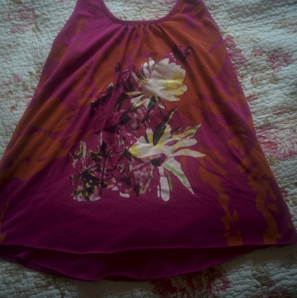 Halter Floral Tank Top - Picture 6 of 6